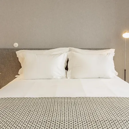 Youropo - Flores Appartement
